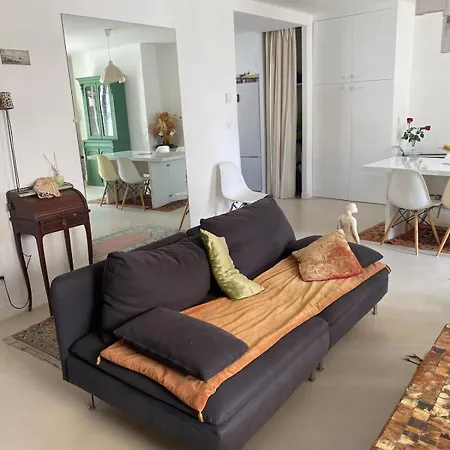 T3 Lumineux Et Moderne Plein Centre, Gare Et Tram A 50m *