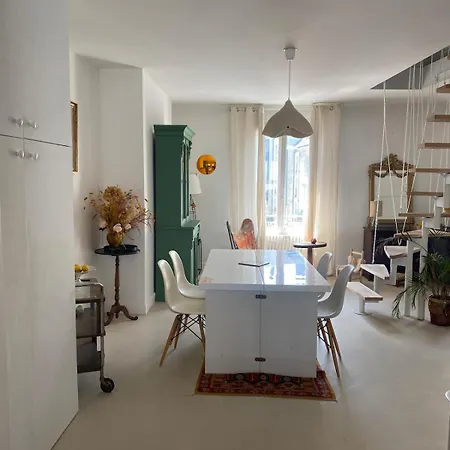 Apartment T3 Lumineux Et Moderne Plein Centre, Gare Et Tram A 50m *